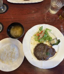 トップハウス　 ハンバーグのケーキセット